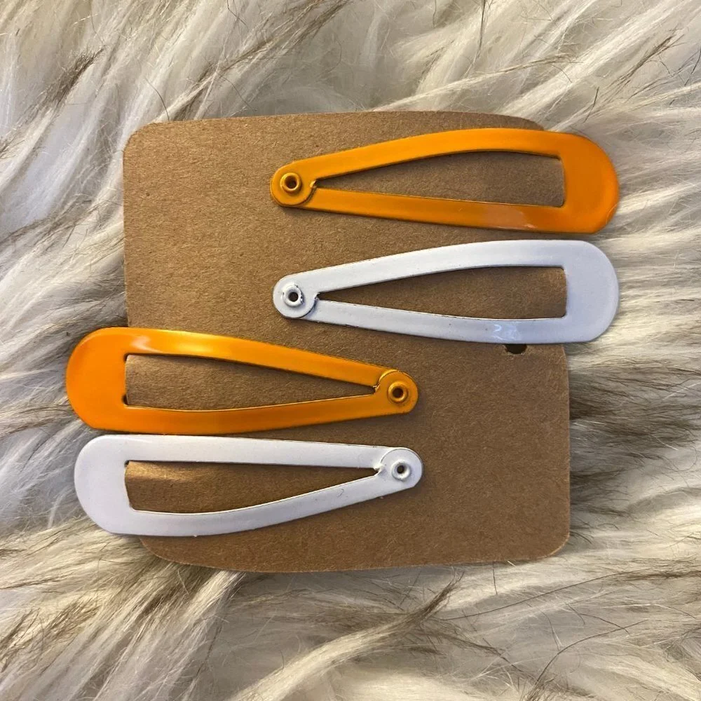 4ct Metal Snap Hair Clips, White and Orange